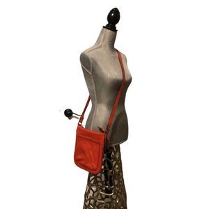 NWT T. Tahari square coral leather crossbody bag, purse